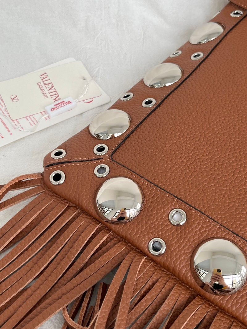 Va1e*ntin0 satchel bag